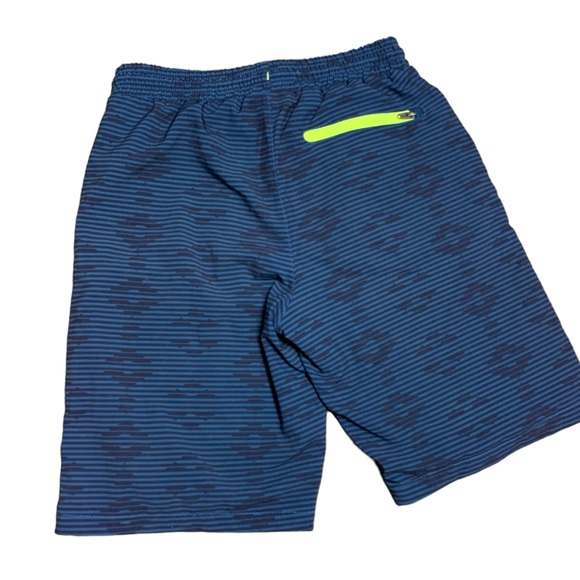 Eddie Bauer Boys Hybrid Shorts Size M (10/12) - Picture 2 of 6